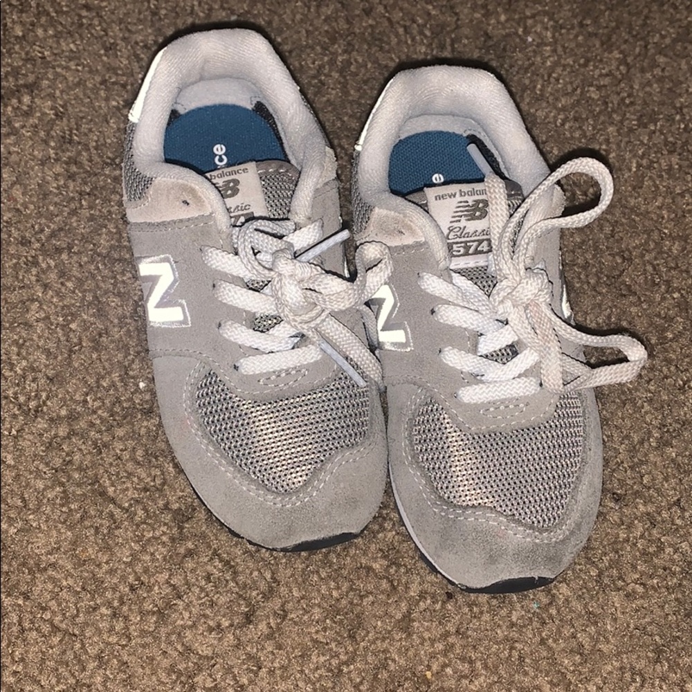 Grey New balance 574